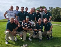 Miniatura LARRABEA GANADOR TRIANGULAR MASCULINO 