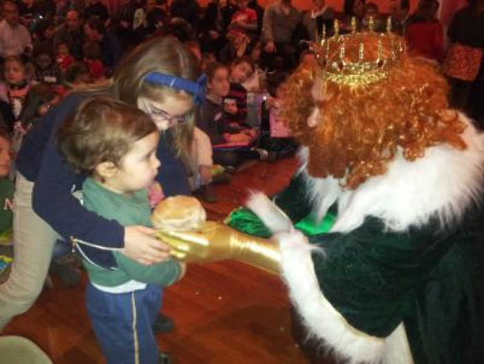 Foto entrega de Reyes